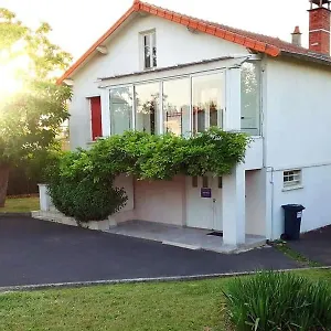  Hébergement de vacances Pavillon Kifadonfe 3 Ch Avec Cour Et Jardin
